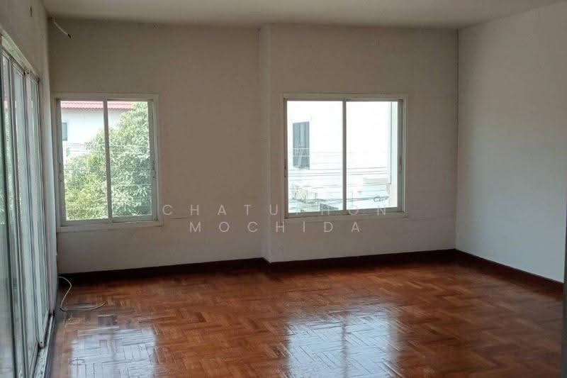 Baan Caribbean Home Chalong Krung, Bangkok, Soi Moobaan Caribbean, Lam Pla Tiew, Lat Krabang, Bangkok, 3 Bedrooms, 216 sqm, Single Detached House For Sale, by Chatuphon Mochida, 500563699 - DDproperty.com