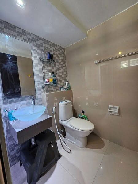 J.W. City Ratchada 32, Bangkok, 228 Soi Ratchadaphisek 36, Chan Kasem, Chatuchak, Bangkok, 2 Bedrooms, 77 sqm, Condo For Sale, by Rasita Maneelam, 500563700 - DDproperty.com
