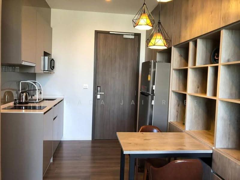 Whizdom Essence, Bangkok, 5 Piyabutr 1 Alley, Bang Chak, Phra Khanong, Bangkok, 1 Bedroom, 35 sqm, Condo For Rent, by Withada Jaiarree, 500563701 - DDproperty.com