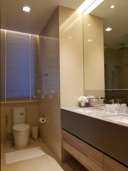 The Esse Asoke, Bangkok, 333 Soi Sukhumvit 21, Sukhumvit Road, Khlongtoei Nua, Watthana, Bangkok, 2 Bedrooms, 75 sqm, Condo For Rent, by Pinyada Hantewee, 500563721 - DDproperty.com