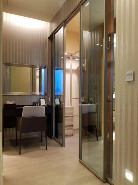 The Esse Asoke, Bangkok, 333 Soi Sukhumvit 21, Sukhumvit Road, Khlongtoei Nua, Watthana, Bangkok, 2 Bedrooms, 75 sqm, Condo For Rent, by Pinyada Hantewee, 500563721 - DDproperty.com