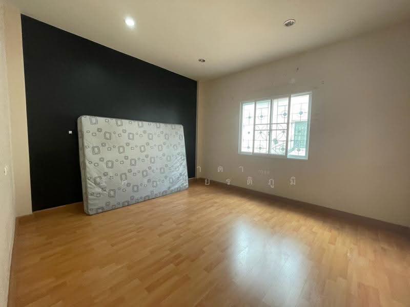 Parinyaluck Light Samakkee, Nonthaburi, Tha-Sai, Muang Nonthaburi, Nonthaburi, 2 Bedrooms, 100 sqm, Townhouse For Sale, by ปภาดา อัครเกียรติภูมิ, 500563735 - DDproperty.com