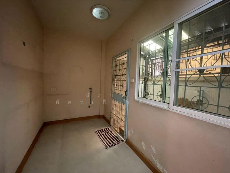 Parinyaluck Light Samakkee, Nonthaburi, Tha-Sai, Muang Nonthaburi, Nonthaburi, 2 Bedrooms, 100 sqm, Townhouse For Sale, by ปภาดา อัครเกียรติภูมิ, 500563735 - DDproperty.com