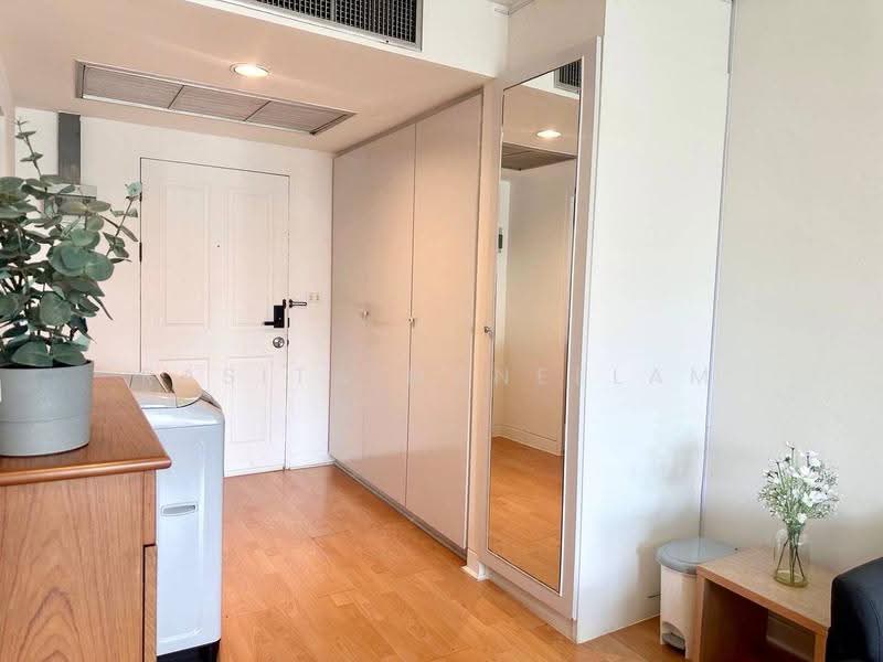 The Grand Regent, Bangkok, 2 2/399 Soi Mahatlek Luang 2, Lumphini, Pathum Wan, Bangkok, 1 Bedroom, 37 sqm, Condo For Rent, by Rasita Maneelam, 500563736 - DDproperty.com