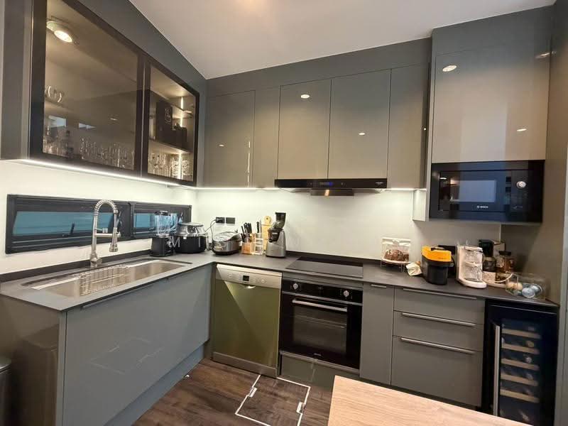 Aerie Srinakarin-Krungthepkreetha, Bangkok, Srinakarin - Romklao Road, Khlong Song Ton Nun, Lat Krabang, Bangkok, 5 Bedrooms, 3,590 sqm, Single Detached House For Rent, by Miss Nana, 500563747 - DDproperty.com