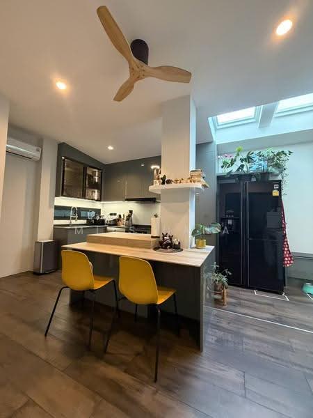 Aerie Srinakarin-Krungthepkreetha, Bangkok, Srinakarin - Romklao Road, Khlong Song Ton Nun, Lat Krabang, Bangkok, 5 Bedrooms, 3,590 sqm, Single Detached House For Rent, by Miss Nana, 500563747 - DDproperty.com