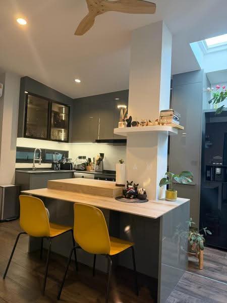 Aerie Srinakarin-Krungthepkreetha, Bangkok, Srinakarin - Romklao Road, Khlong Song Ton Nun, Lat Krabang, Bangkok, 5 Bedrooms, 3,590 sqm, Single Detached House For Rent, by Miss Nana, 500563747 - DDproperty.com