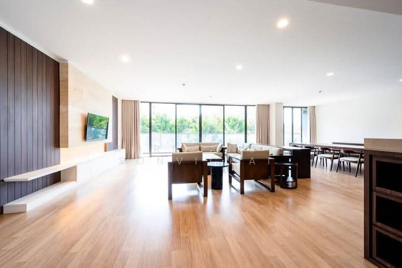 Park Court Sukhumvit 77, Bangkok, T77 Sukhumvit 77, Phra Kanong Nua, Watthana, Bangkok, 4 Bedrooms, 287 sqm, Condo For Sale, by Kornkanok Sonvichai, 500563753 - DDproperty.com
