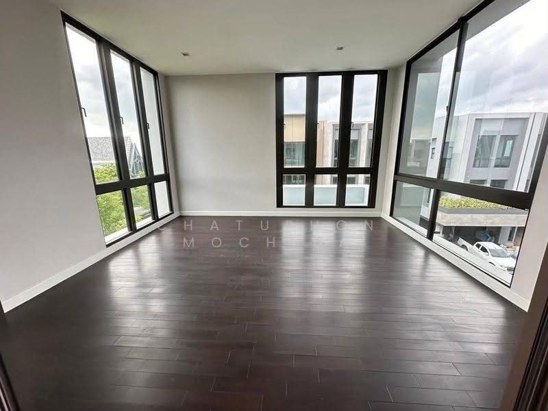 undefined, Bangkok, Saphan Sung, Bangkok, 5 Bedrooms, 4 sqm, Single Detached House For Sale, by Chatuphon Mochida, 500563771 - DDproperty.com