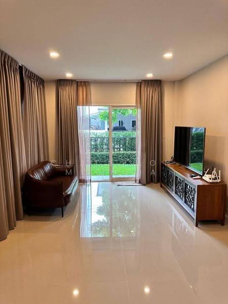 4-BR House, Bangkok, Dok Mai, Prawet, Bangkok, 4 Bedrooms, 325 sqm, Single Detached House For Sale, by Chatuphon Mochida, 500563791 - DDproperty.com