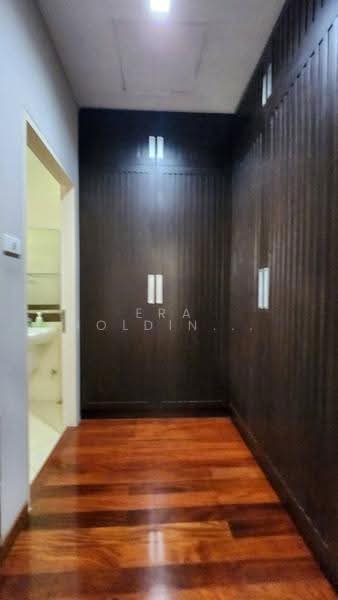 ทาวน์เฮาส์หลังใหญ่ใจกลางเมือง - พื้นที่ใช้สอยจัดเต็ม, Bangkok, Bang Pong Pang, Yan Nawa, Bangkok, 4 Bedrooms, 340 sqm, Townhouse For Sale, by ERA Holding (Thailand) Co., Ltd., 500563796 - DDproperty.com