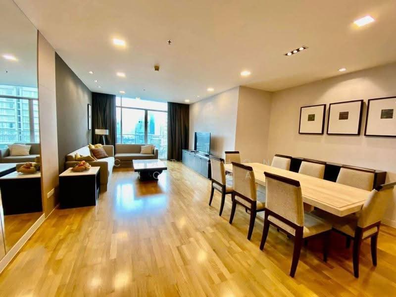 Urbana Sathorn, Bangkok, 55 South Sathorn Road, Thung Maha Mek, Sathon, Bangkok, 2 Bedrooms, 139 sqm, Condo For Sale, by Chatuphon Mochida, 500563799 - DDproperty.com
