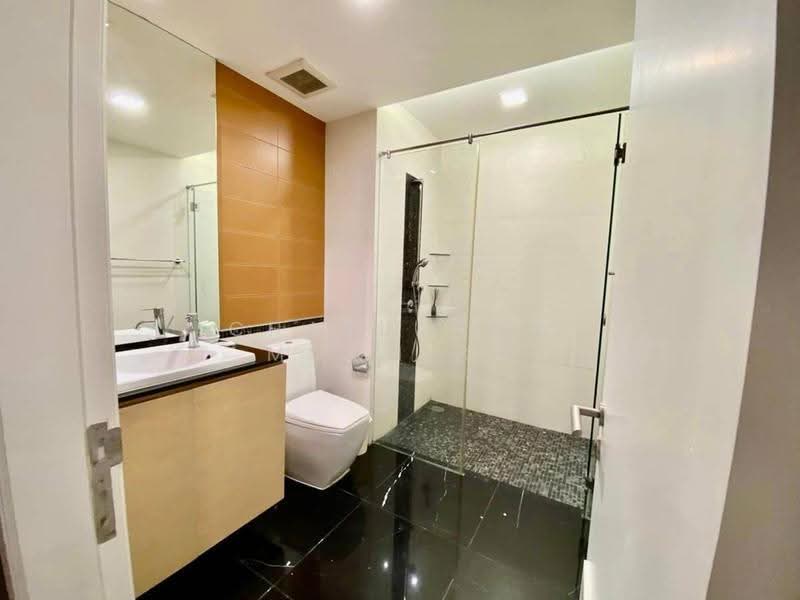 Urbana Sathorn, Bangkok, 55 South Sathorn Road, Thung Maha Mek, Sathon, Bangkok, 2 Bedrooms, 139 sqm, Condo For Sale, by Chatuphon Mochida, 500563799 - DDproperty.com