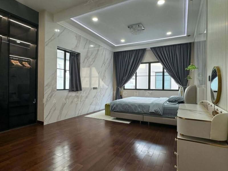 Grand Bangkok Boulevard Sukhumvit, Samut Prakan, Bearing-Lasalle Road, Samrong Nua, Muang Samut Prakarn, Samut Prakan, 4 Bedrooms, 531 sqm, Single Detached House For Sale, by Supatcha Jeamsakultorn (Patcha), 500563800 - DDproperty.com