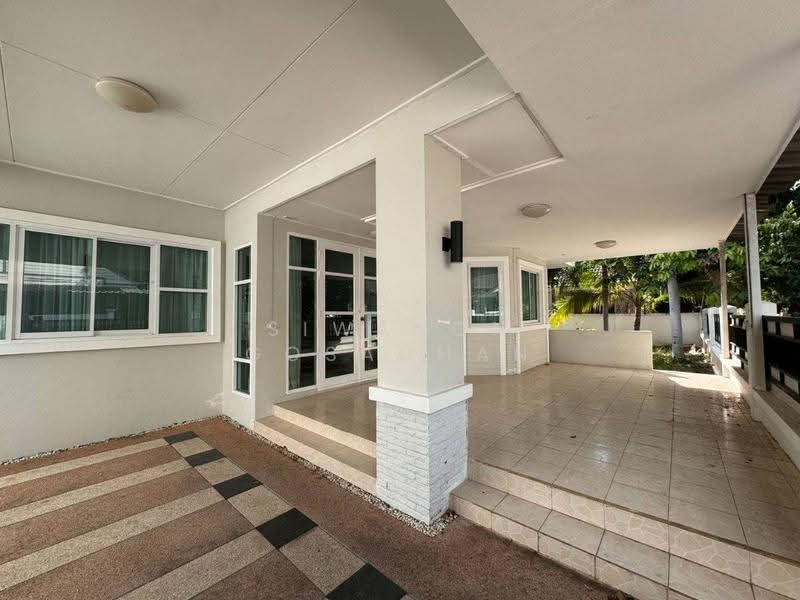 Ruen Pisa Village, Chon Buri (Pattaya), Nong Pru, Bang Lamung (Pattaya), Chon Buri (Pattaya), 3 Bedrooms, 318 sqm, Single Detached House For Sale, by Siwanon Gosachan, 500563803 - DDproperty.com