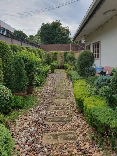 4-BR House, Bangkok, Talat Plu, Thon Buri, Bangkok, 4 Bedrooms, 380 sqm, Single Detached House For Sale, by Chatuphon Mochida, 500563834 - DDproperty.com