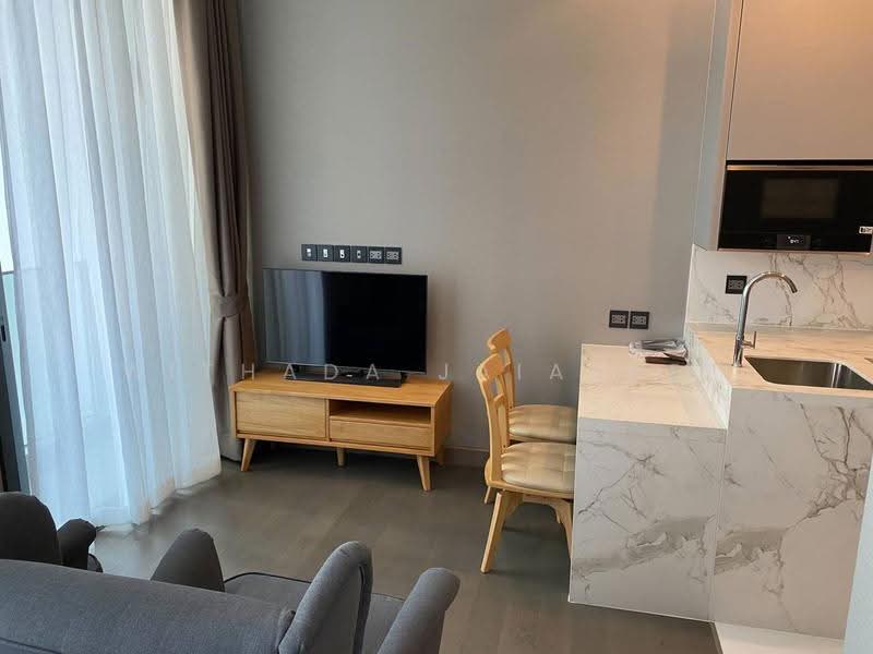The Esse at Singha Complex, Bangkok, 1788 New Petchaburi Rd, Khlongtoei Nua, Watthana, Bangkok, 1 Bedroom, 35 sqm, Condo For Sale, by Withada Jaiarree, 500563837 - DDproperty.com