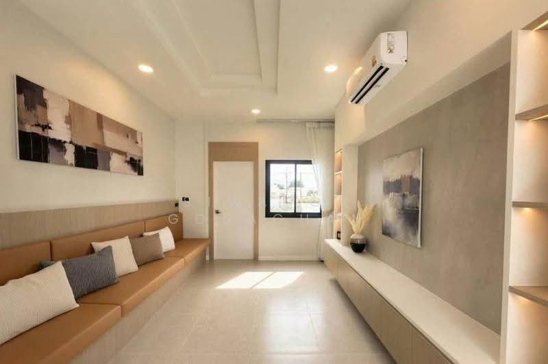 4-BR Villa, Chon Buri (Pattaya), Nong Pru, Bang Lamung (Pattaya), Chon Buri (Pattaya), 4 Bedrooms, 612 sqm, Villa For Sale, by Siwanon Gosachan, 500563840 - DDproperty.com
