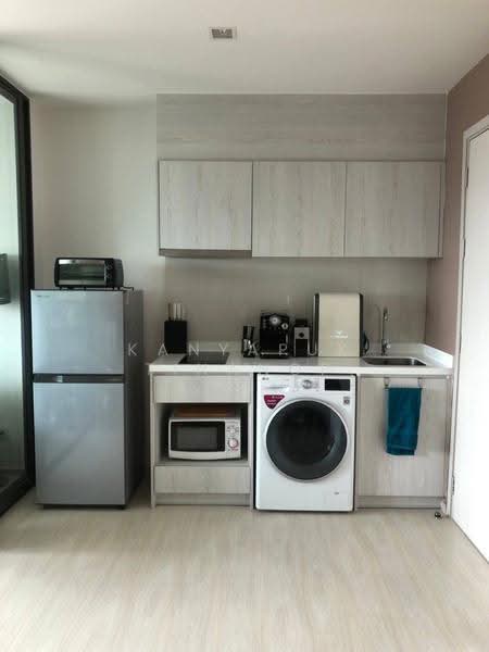 Life Sukhumvit 48, Bangkok, Soi Sukhumvit 48, Phra Kanong, Khlong Toei, Bangkok, 1 Bedroom, 40 sqm, Condo For Rent, by Kanyapuk Tinanop, 500563850 - DDproperty.com