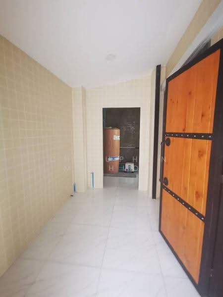 Golden Town Ramintra – Khubon, Bangkok, Soi Khubon 27, Tha Rang, Bang Khen, Bangkok, 4 Bedrooms, 230 sqm, Single Detached House For Sale, by Chatuphon Mochida, 500563876 - DDproperty.com