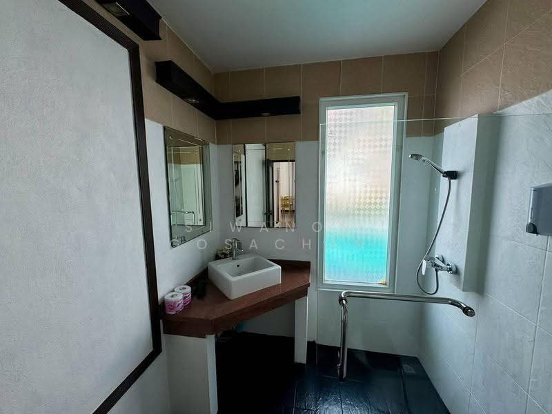 3-BR Villa, Chon Buri (Pattaya), Nong Pru, Bang Lamung (Pattaya), Chon Buri (Pattaya), 3 Bedrooms, 280 sqm, Villa For Sale, by Siwanon Gosachan, 500563895 - DDproperty.com