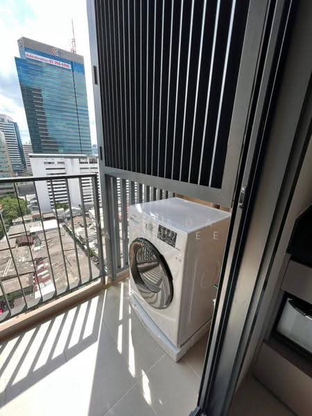 Oka Haus Sukhumvit 36, Bangkok, 3399 Rama 4 Road, Khong Tan, Khlong Toei, Bangkok, 1 Bedroom, 34 sqm, Condo For Sale, by Withada Jaiarree, 500563942 - DDproperty.com