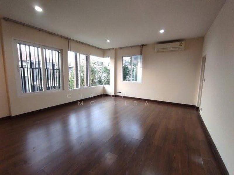 Casa Legend Ratchaphruek-Pinklao : คาซ่า เลเจ้นด์ ราชพฤกษ์-ปิ่นเกล้า, กรุงเทพ, 98 ถ.ราชพฤกษ์, ตลิ่งชัน, กรุงเทพ, 240 ตร.ม., บ้านเดี่ยว ขาย, โดย Chatuphon Mochida, 500563945 - DDproperty.com