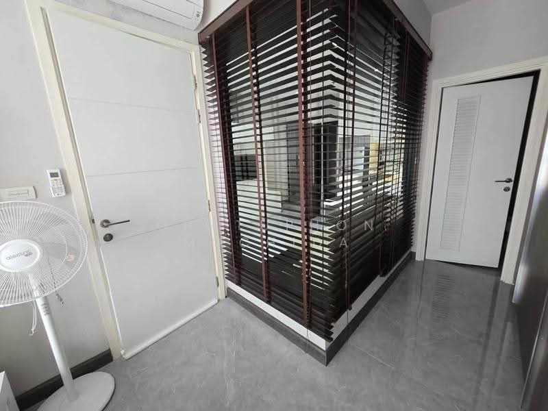 Urbano Absolute Sathon-Taksin, Bangkok, 345 Charoen Nakhon 14/2 Alley, Khlong Ton Sai, Khlong San, Bangkok, 1 Bedroom, 36 sqm, Condo For Sale, by Chatuphon Mochida, 500563951 - DDproperty.com