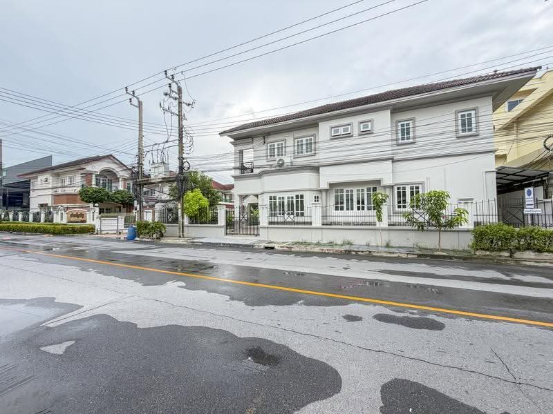 Baan Anchan Srinakarin 51, Bangkok, Nong Bon, Prawet, Bangkok, 4 Bedrooms, 230 sqm, Single Detached House For Sale, by อมรญา ทองสุข, 500563953 - DDproperty.com
