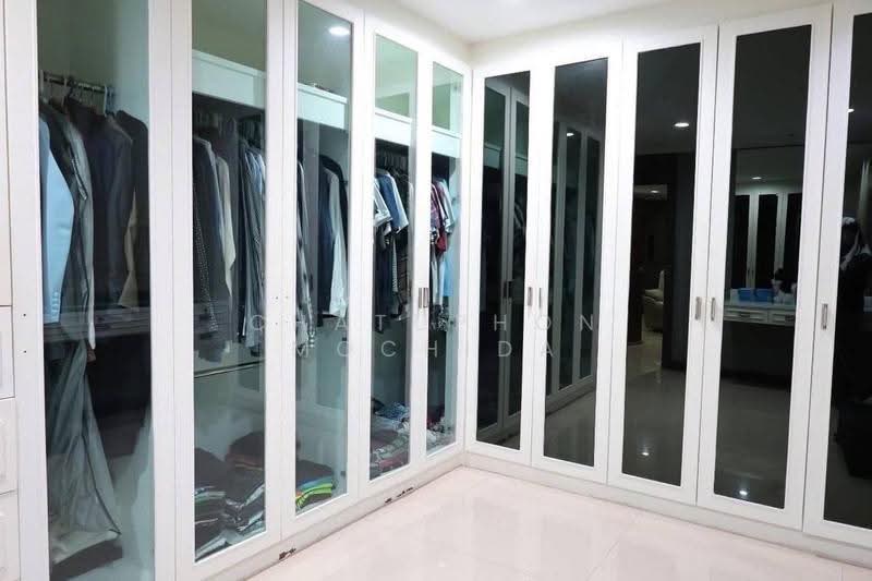 5-BR House, Bangkok, Bang Chuek Nang, Taling Chan, Bangkok, 5 Bedrooms, 435 sqm, Single Detached House For Sale, by Chatuphon Mochida, 500563965 - DDproperty.com