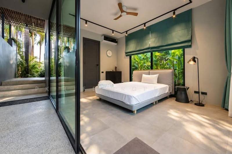 7R1087 Pool villa for rent 4 bedroom 4 bathroom 140,000/month at rawai have fully furnished, Phuket, Rawai, Muang Phuket, Phuket, 4 Bedrooms, 300 sqm, Villa For Rent, by PK LIFE Property, 500563982 - DDproperty.com
