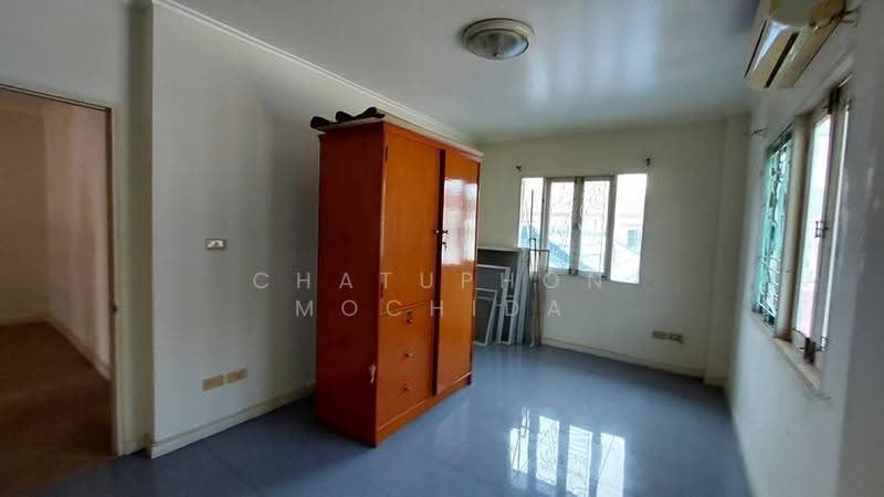 Manthana Phraya Suren, Bangkok, Phraya Suren 26 Alley, Bang Chun, Khlong Sam Wa, Bangkok, 3 Bedrooms, 192 sqm, Single Detached House For Sale, by Chatuphon Mochida, 500563983 - DDproperty.com