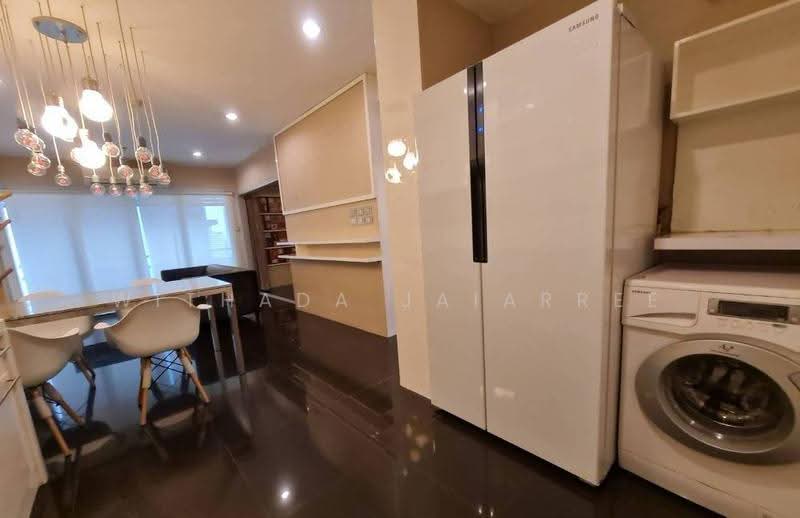 Grand Park View Asoke, Bangkok, 21 Sukhumvit Road, Khlongtoei Nua, Watthana, Bangkok, 2 Bedrooms, 68 sqm, Condo For Sale, by Withada Jaiarree, 500563986 - DDproperty.com