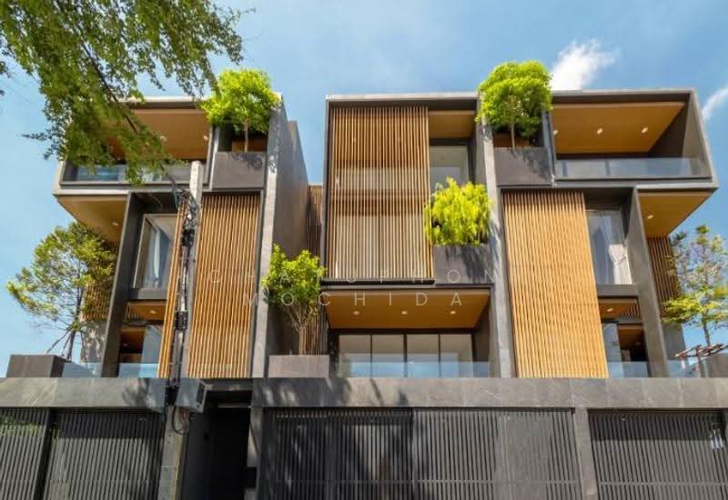บ้าน 3-ห้องนอน, กรุงเทพ, พลับพลา, วังทองหลาง, กรุงเทพ, 485 ตร.ม., บ้านเดี่ยว ขาย, โดย Chatuphon Mochida, 500563994 - DDproperty.com