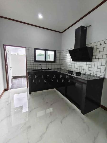 บ้าน 3-ห้องนอน, ชลบุรี, โป่ง, บางละมุง, ชลบุรี, 204 ตร.ม., บ้านเดี่ยว ขาย, โดย Achitaphop Klinpipat, 500564003 - DDproperty.com