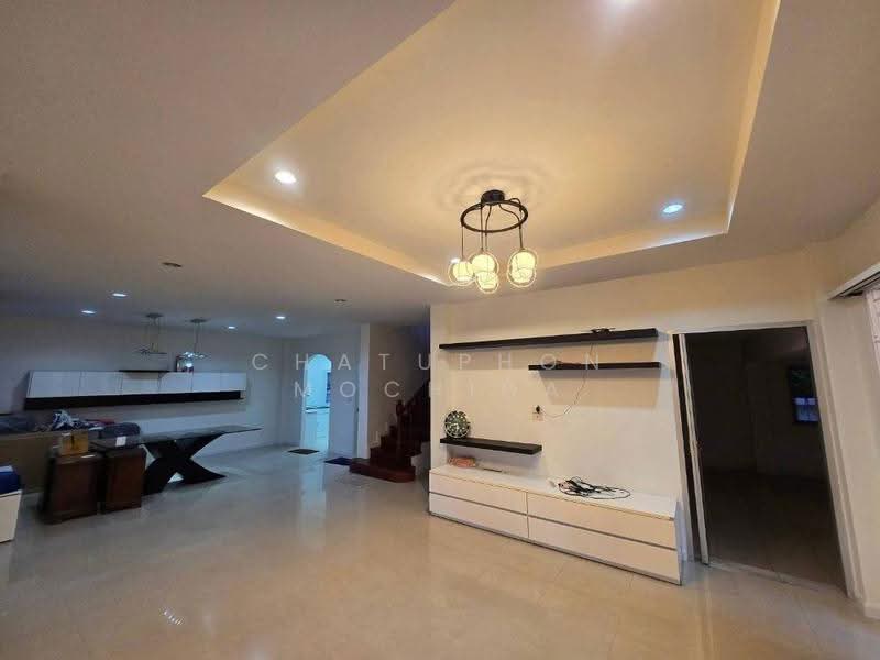 3-BR House, Bangkok, Bangmot, Thung Khru, Bangkok, 3 Bedrooms, 440 sqm, Single Detached House For Sale, by Chatuphon Mochida, 500564010 - DDproperty.com