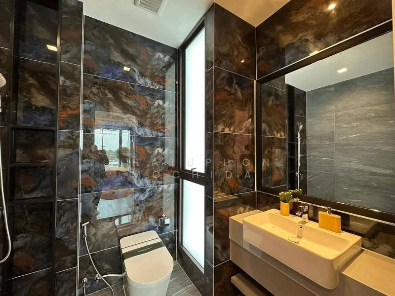 undefined, Bangkok, Saphan Sung, Bangkok, 4 Bedrooms, 440 sqm, Single Detached House For Sale, by Chatuphon Mochida, 500564016 - DDproperty.com