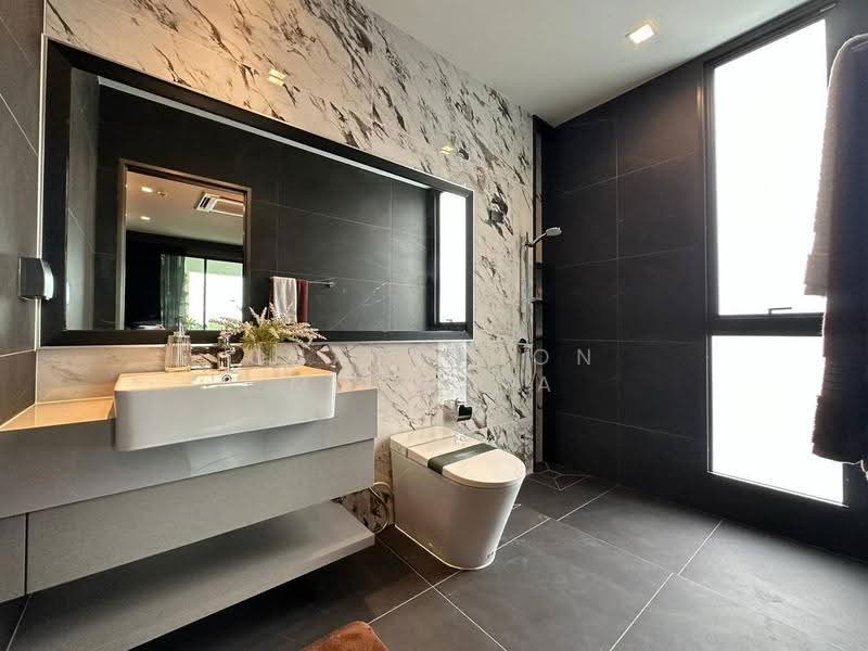 undefined, Bangkok, Saphan Sung, Bangkok, 4 Bedrooms, 440 sqm, Single Detached House For Sale, by Chatuphon Mochida, 500564016 - DDproperty.com