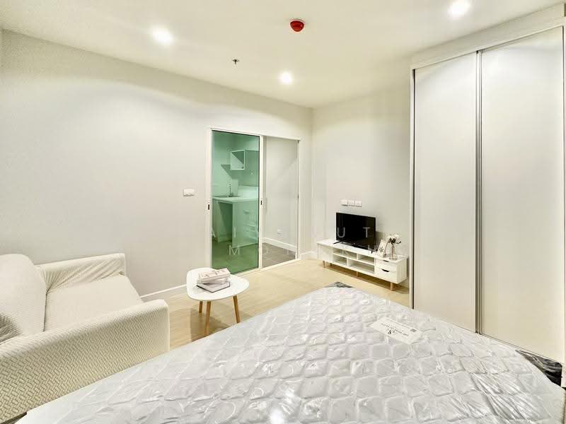 Metro Sky Wutthakat, Bangkok, Thanon Wutthakat, Talat Plu, Thon Buri, Bangkok, 1 Bedroom, 26 sqm, Condo For Rent, by Waiyawut Kwanmongkhol, 500564023 - DDproperty.com
