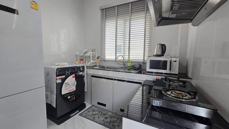 Laddarom Chatuchot 15, Bangkok, Soi Chatuchot 15, O-Ngoen, Sai Mai, Bangkok, 4 Bedrooms, 220 sqm, Single Detached House For Rent, by Thanabordee Singsa, 500564030 - DDproperty.com