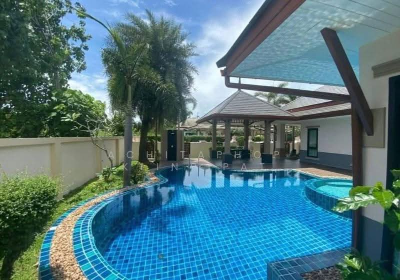 Baan Dusit Pattaya Lake, Chon Buri (Pattaya), Entrance Road, Huai Yai, Bang Lamung (Pattaya), Chon Buri (Pattaya), 3 Bedrooms, 350 sqm, Villa For Sale, by Achitaphop Klinpipat, 500564033 - DDproperty.com
