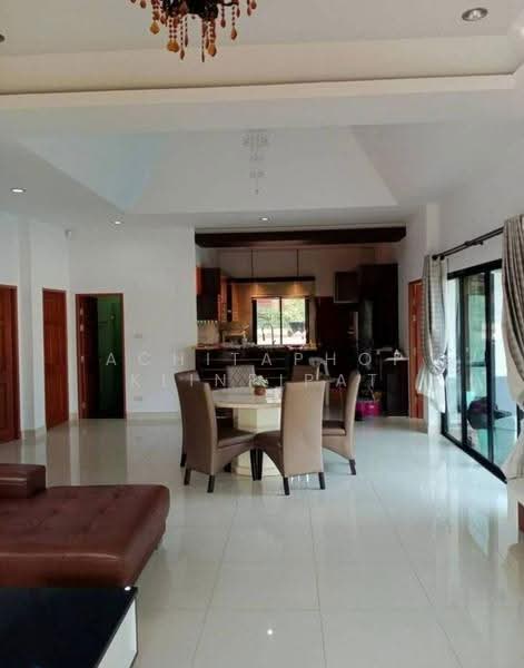 Baan Dusit Pattaya Lake : บ้านดุสิต พัทยา เลค, ชลบุรี, ถนนทางเข้า, ห้วยใหญ่, บางละมุง, ชลบุรี, 350 ตร.ม., วิลล่า ขาย, โดย Achitaphop Klinpipat, 500564033 - DDproperty.com