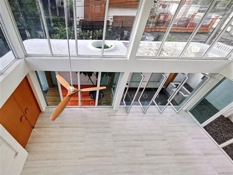 6-BR House, Bangkok, Suan Luang, Bangkok, 6 Bedrooms, 622 sqm, Single Detached House For Sale, by Chatuphon Mochida, 500564038 - DDproperty.com
