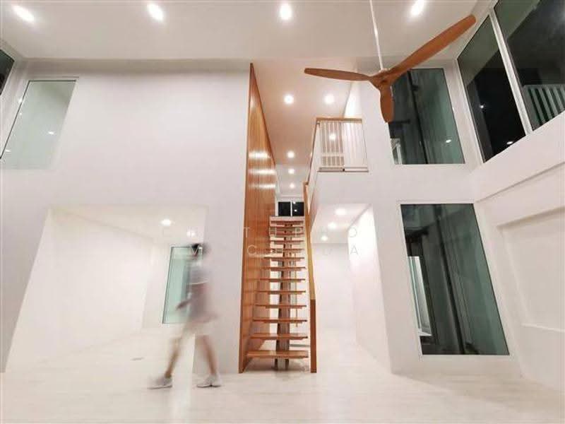 บ้าน 6-ห้องนอน, กรุงเทพ, สวนหลวง, กรุงเทพ, 622 ตร.ม., บ้านเดี่ยว ขาย, โดย Chatuphon Mochida, 500564038 - DDproperty.com
