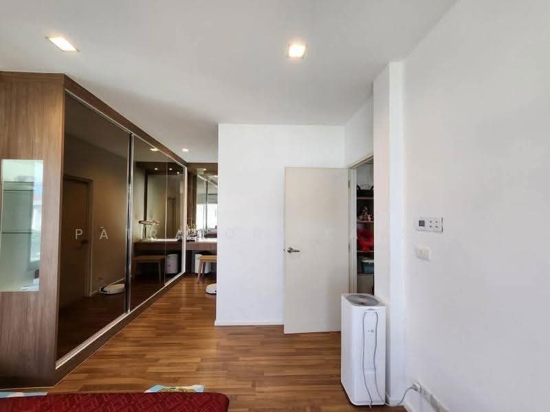 Casa Ville Ramkhamhaeng – Wongwaen 2, Bangkok, Kheha Romklao Road, Khlong Song Ton Nun, Lat Krabang, Bangkok, 4 Bedrooms, 158 sqm, Single Detached House For Sale, by Patraporn Kansri, 500564041 - DDproperty.com