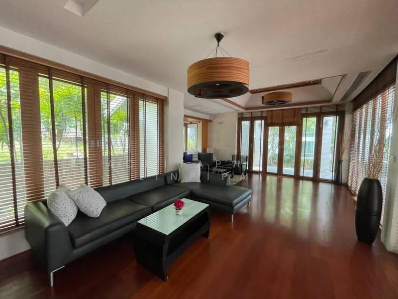 5-BR Villa, Chon Buri (Pattaya), Na Kloe, Bang Lamung (Pattaya), Chon Buri (Pattaya), 5 Bedrooms, 12 sqm, Villa For Sale, by Achitaphop Klinpipat, 500564064 - DDproperty.com