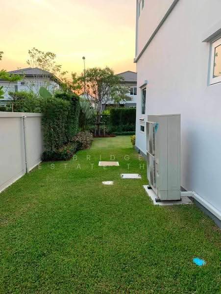 Mantana Lake Watcharapol, Bangkok, Sukhaphiban 5 Road, O-Ngoen, Sai Mai, Bangkok, 4 Bedrooms, 286 sqm, Single Detached House For Rent, by Bridge Estate Thailand, 500564069 - DDproperty.com