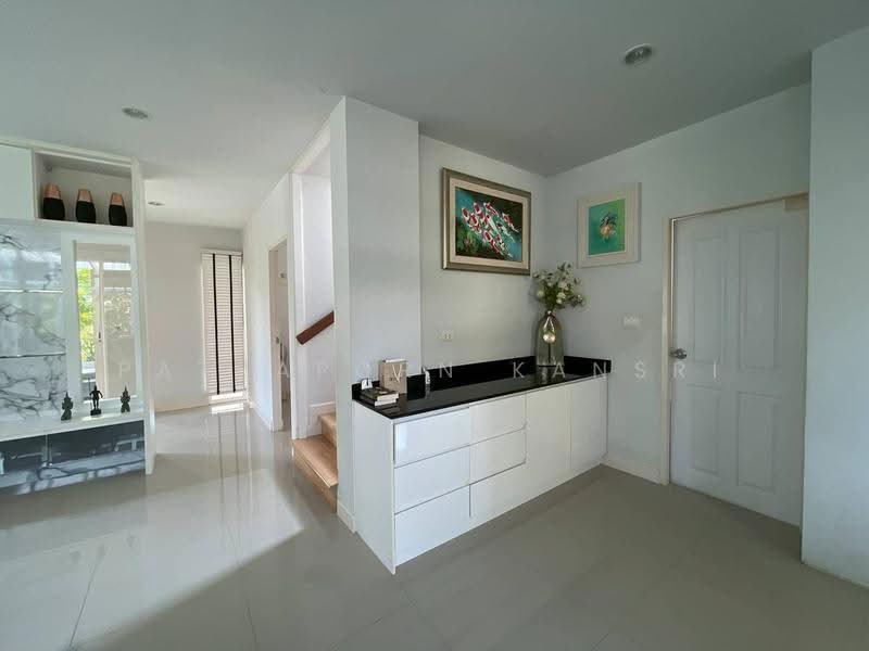 Areeya Como Ladkrabang-Suvarnabhumi, Bangkok, Khum Thong-Lam Toi Ting Road, Khum Thong, Lat Krabang, Bangkok, 4 Bedrooms, 270 sqm, Single Detached House For Sale, by Patraporn Kansri, 500564088 - DDproperty.com