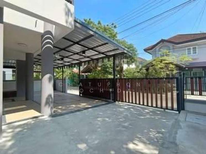 Flora Ville Park City Suwinthawong, Bangkok, Suwinthawong Road, Lam Phak Chi, Nong Chok, Bangkok, 3 Bedrooms, 115 sqm, Single Detached House For Sale, by Chatuphon Mochida, 500564090 - DDproperty.com