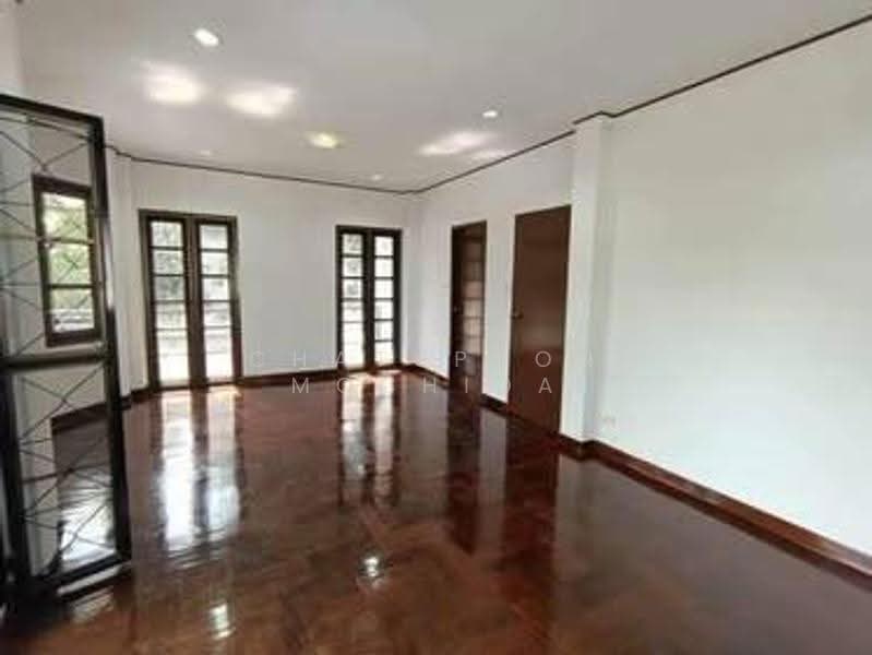 Flora Ville Park City Suwinthawong, Bangkok, Suwinthawong Road, Lam Phak Chi, Nong Chok, Bangkok, 3 Bedrooms, 115 sqm, Single Detached House For Sale, by Chatuphon Mochida, 500564090 - DDproperty.com